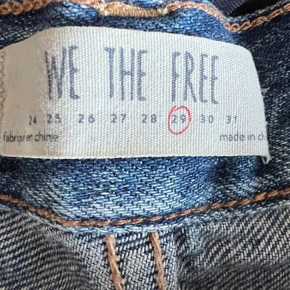 Free People We the Free Distressed Denim Shorts Size 29 - Picture 5 of 8